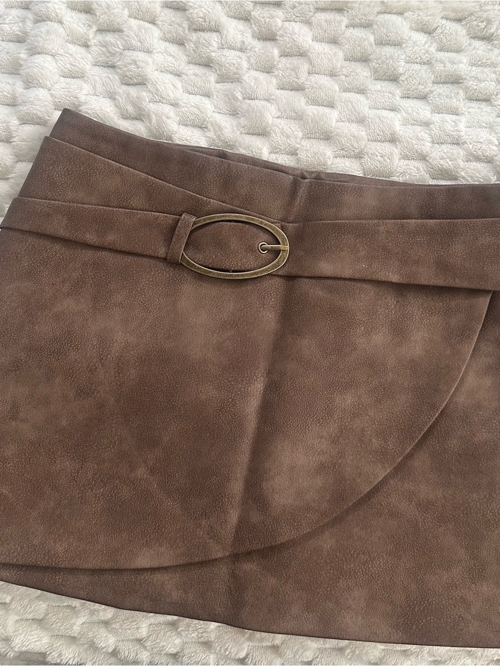 Peppermayo Brown Faux Suede Cropped Vest with Gold Buttons - Picture 4 of 6